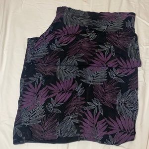 Stretchy black skirt